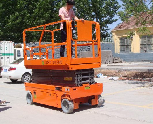 信州移动式升降平台规格与使用规范