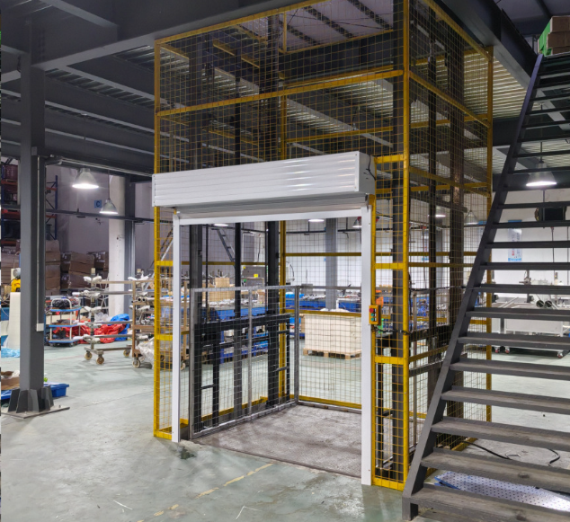 信州食品厂物料提升